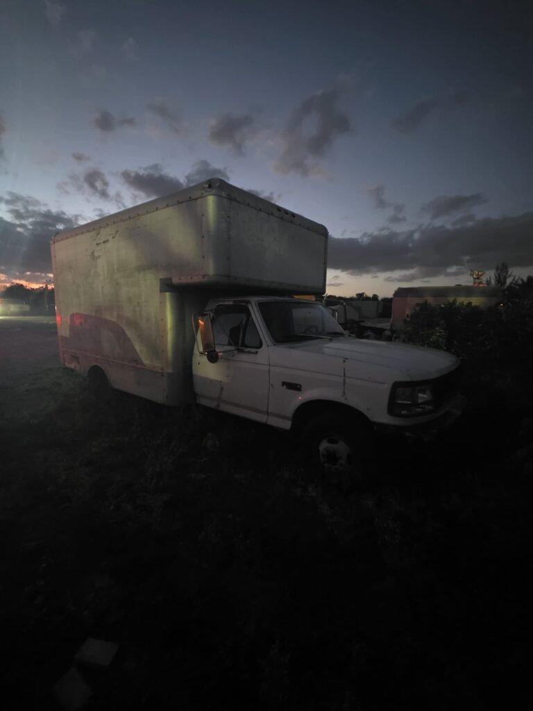 Get top cash for your junk car in Miami-Dade, even without a title, with free same-day towing.